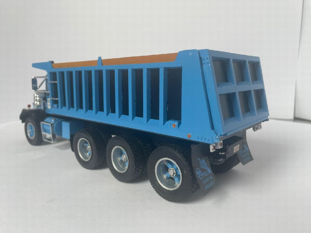 Autocar 3.jpg